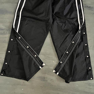 Jogging évasé à rayures boutons-pression sur le côté de haute qualité coupe-vent noir personnalisé pantalon en nylon pantalon de style décontracté moyen - Product Image 4