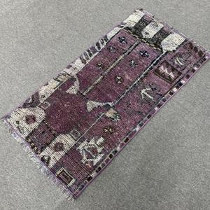 พรมตุรกีวินเทจ ขนาด 1.8x3.6 ฟุต สีม่วง ลายเส้นนามธรรมเล็กๆ ทำจากขนสัตว์ - Product Image 2