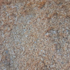 Briquettes de bois de qualité pour système de chauffage animal - Product Image 1