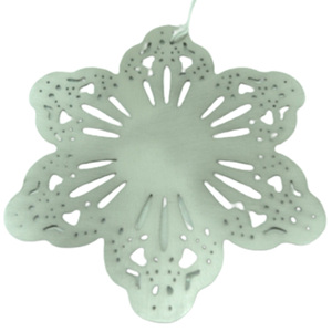 Juego decorativo de pared de 3 adornos colgantes de metal de tamaño mediano Chapado en peltre para el hogar y la decoración navideña hecha a mano - Product Image 1