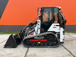 รถตักล้อยางไฮโดรมีค HMK 62T ขับเคลื่อน 4 ล้อ พร้อมหัวขุดด้านหน้า/ด้านหลัง - Product Image 5