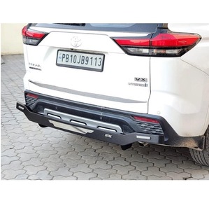 Protector Trasero de Carbono, Protector Trasero Resistente, Compatible con Todos los Modelos de Vehículos, Disponible para Suministro al por Mayor - Product Image 3