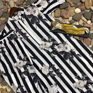 Costume et pantalon de travail en mousseline à impression numérique tendance Vêtements de rue décontractés Costume imprimé assorti pour femmes et filles - Product Image 1