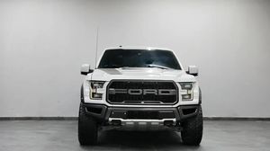Nouvelle Ford F-Series Raptor, transmission automatique, camionnette, capacité moteur (cc) 3000 - 3499 cc - Product Image 3