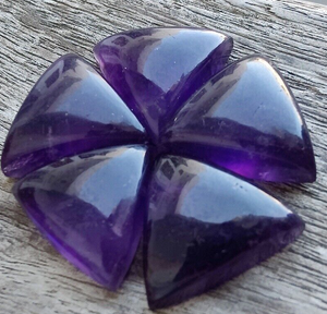 พลอยอะเมทิสต์สีม่วงธรรมชาติทรงล้านล้านแบนสำหรับทำเครื่องประดับสร้อยข้อมือแหวนอัญมณีคุณภาพสูง - Product Image 6