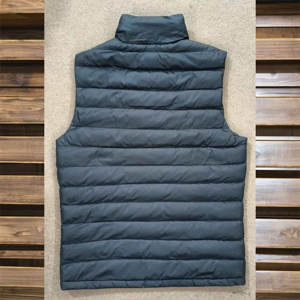 Chaleco Acolchado Impermeable Personalizado Ryan Pro Gear para Hombre con Tela de Lana Peinada, Transpirable y Antibolitas, Opciones de Logotipo OEM - Product Image 5