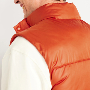 Haute Qualité À La Mode Hiver Vers Le Bas Puffer Gilet À Capuche Gilet Demi Veste Sans Manches pour Hommes Puffer Gilet pour Hommes - Product Image 6