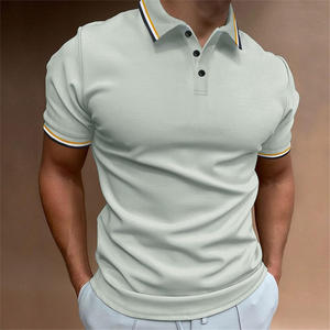 Polos personnalisés à manches courtes pour hommes avec étiquette brodée personnalisée et impression de logo pour le travail ou les vêtements de sport - Product Image 5