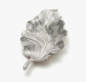 Plato de Hojas de Aluminio de Metal de Lujo, Embodimentación de un Gusto Refinado y Opulencia Moderna para el Hogar y la Comedor - Product Image 1