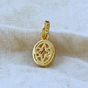 Collar con Colgante de Plata 925 con Incrustaciones de Diamantes Polki, Chapado en Oro Amarillo, Joyería al por Mayor, Joyería Hecha a Mano con Diamantes - Product Image 5