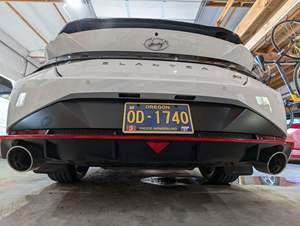 Elantra Sedán Turbo 2023 Usado, Cuero Oscuro, Aleación de Aluminio, 1-25000 Millas, Techo Panorámico, 100% en Perfecto Estado - Product Image 1