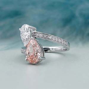 Anillo de Compromiso Toi Et Moi Certificado por IGI con Banda de Diamantes en Pavé Rosa y Blanco - Product Image 3