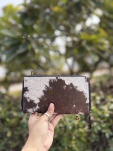 Cartera de Cuero con Diseño de Cuadros, Estilo Clutch, Hecha a Mano, con Grabado en Cuero Vacuno, para Mujer - Product Image 3