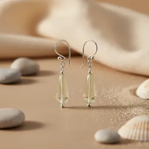 Boucles d'oreilles vintage plaquées or en forme de larme avec accent de perle et de diamant pour mariage et fête, zircon géométrique vintage, topaze, fête, mariage - Product Image 2