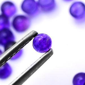 พลอยสีม่วงธรรมชาติ4มม. อัญมณีทรงรีหลังเรียบแบนพร้อมใบรับรอง IGI เครื่องประดับ - Product Image 2