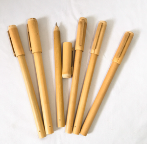Bolígrafo de bambú natural-Regalo promocional sostenible con diseño elegante y minimalista VIET FARGIMEX - Product Image 3