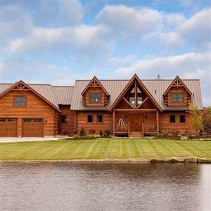 บ้านสำเร็จรูปดีไซน์ทันสมัย ผนังแซนวิช โครงสร้างไม้  กันน้ำ  พร้อมห้องครัว ห้องน้ำ ห้องนั่งเล่น ห้องนอน ห้องรับประทานอาหาร และโกดัง TULPAR - Product Image 3