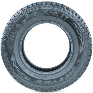 Neumáticos LT26570R17 de banda de rodadura ancha para mayor parche de contacto y mejor distribución del peso en rutas comerciales - Product Image 2