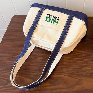 Sac fourre-tout en toile personnalisable, réutilisable, avec poignée en coton, tendance, fabrication vietnamienne directe OEM, pour le shopping - Product Image 4