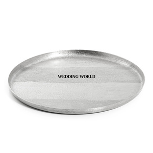 Plateau à chocolats fantaisie en métal Plateau à chocolats fait main de haute qualité Plateau à chocolats design classique et élégant - Product Image 2