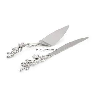 ที่เสิร์ฟเค้กและมีดโลหะโบราณอุปกรณ์ตกแต่งเค้กเงามันเงาสีเงินคุณภาพดี - Product Image 5