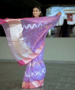 Traditionele Banarasi Zijde Gouden Zari Weefwerk <span class=keywords><strong>Saree</strong></span> Met Ongestikte Blouse Wit