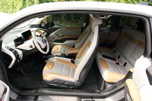 BMW i3 EV d'occasion 2014, conduite à gauche/droite - Product Image 2