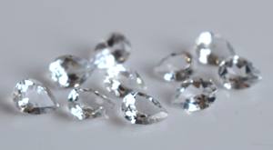 ลูกแพร์บุษราคัมสีขาวธรรมชาติตัดขนาด3X5มม. ตัดลูกแพร์บุษราคัมสีขาว - Product Image 4