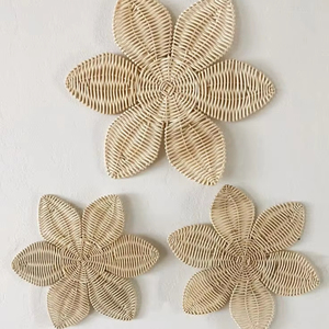 Grand art élégant de décoration de mur de rotin avec la finition rustique parfaite pour les intérieurs et les hôtels de style de ferme de maisons traditionnelles - Product Image 1