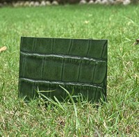 Portefeuille fait main en cuir de peau de vache Texture crocodile Produit à motifs unique par anwar enterprises