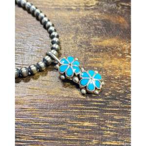 Pendentif Fleur en Turquoise et Argent Sterling Fait Main Zuni pour Cadeau - Product Image 2
