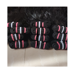 Exportateurs indiens offrent des extensions de cheveux naturels Remy humains dans les styles de vague et de boucle à des prix économiques - Product Image 1
