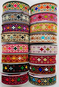 Matériel de dentelle Jacquard tissé de qualité supérieure pour robes de mariée et de soirée Dentelle douce et élégante avec des motifs uniques pour l'artisanat de chaussures - Product Image 3