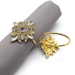 ที่ใส่แหวนผ้าเช็ดปากสไตล์ดั้งเดิมพร้อมงานประดับคริสตัลสำหรับงานแต่งงานของตกแต่งโต๊ะงานเลี้ยงโรงแรมทานอาหารดีไซน์หรูหรา - Product Image 2