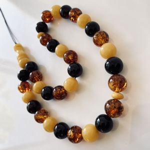 Tespih en ambre baltique multicolore, 33 perles en ambre faites à la main, Misbaha en ambre multicolore - Product Image 5