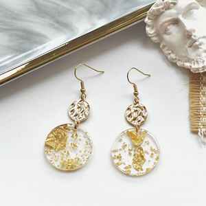 2023 Trendy Statement Jewelry New Women's Irregular Resin Dangle <b>Drop</b> <b>Earrings</b> with Customized Color Size for Wedding Occasions - Product Image 1