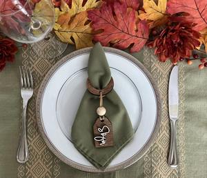 Porte-clés Style Rond de Serviette en Bois Accessoire de Décoration de Table Unique pour la Maison Salle à Manger Mariage et Fête Élégant et Élégant Naturel - Product Image 2