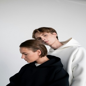 Sweat à capuche surdimensionné et décontracté en polaire pour hommes, logo uni, imprimé avec fermeture à glissière sur le devant, sweat à capuche en poly coton vierge, vente de stock - Product Image 5