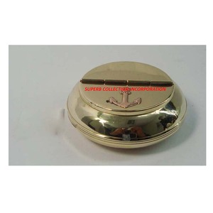 Cendrier en métal en laiton de luxe vente à chaud et vente directe d'usine OEM de haute qualité - Product Image 4