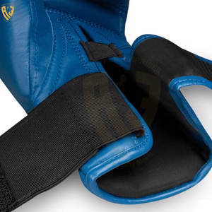 Nouveau combat porter des gants de boxe mode taille personnalisée gants de boxe en cuir Pu formation Logo personnalisé - Product Image 5