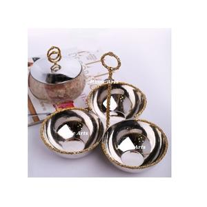 เซิร์ฟเวอร์ผลไม้แห้ง3ช่องพร้อมที่จับดีไซน์ดอกไม้ทำจากสแตนเลสสีเงิน - Product Image 2
