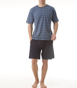Ensemble de pyjama long décontracté pour homme en jersey tricoté 100 % coton teint en fil, confortable et respirant, à manches courtes et rayures - Product Image 1