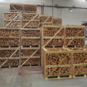 Bois de chauffage 100% chêne en vrac sur palettes/en filets, produits énergétiques à prix compétitifs - Product Image 1