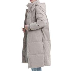 Chaqueta Larga de Lana para Mujer, Abrigo Cálido de Grosor Estándar con Cierre de Cremallera, Capucha de Piel, Decoración Bordada, 100% Lana - Product Image 2