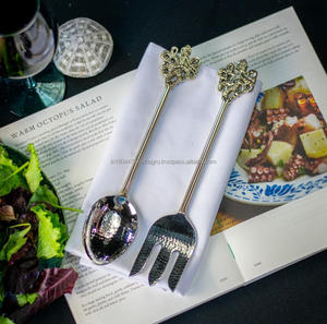 Ensemble de service indien forgé à la main avec poignée de pieuvre - Product Image 2
