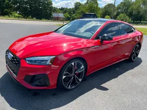 Audi S5 Sportback 2021 impecablemente limpio - Product Image 3