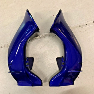 Conduit d'admission droit pour carénage de moto Yamaha R1 04-06 - Product Image 1