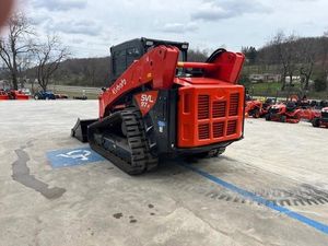 รถตักตีนตะขาบขนาดเล็ก Kubota SVL90-2 เครื่องจักรแบบสกิดสเตียร์ แรงยกสูง เหมาะสำหรับงานก่อสร้างและงานเกษตร - Product Image 4