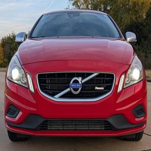 VOLVO S60 T6 R-DESIGN AWD 2012 d'occasion, conduite à gauche/droite - Product Image 1