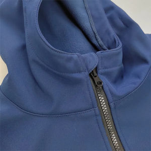 Vestes d'extérieur en polyester léger de haute qualité personnalisable support fermeture éclair respirant solide hiver tricoté vestes abordables - Product Image 3